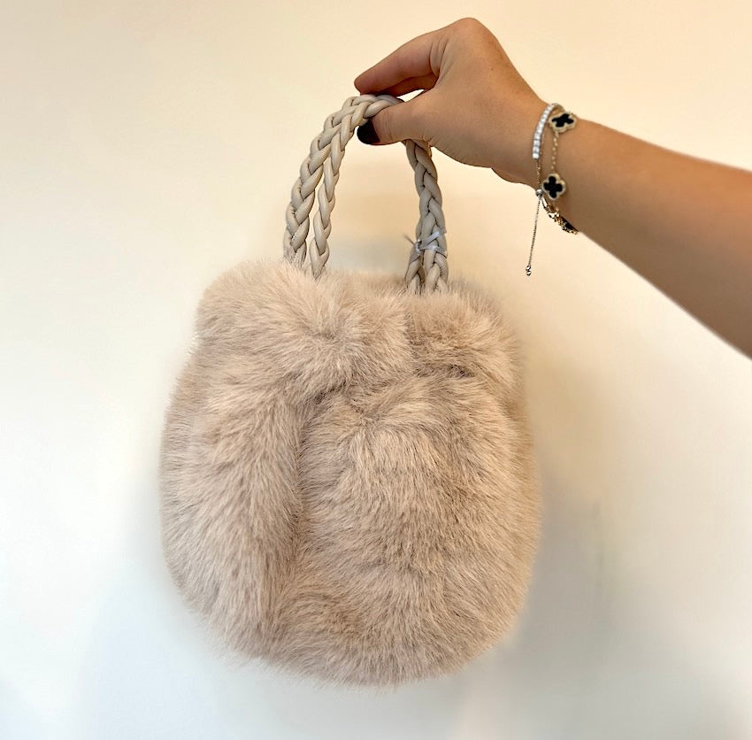 Fake Fure Bucket Bag Winter Tasche St. Moritz- Märchenwerkstatt Shop